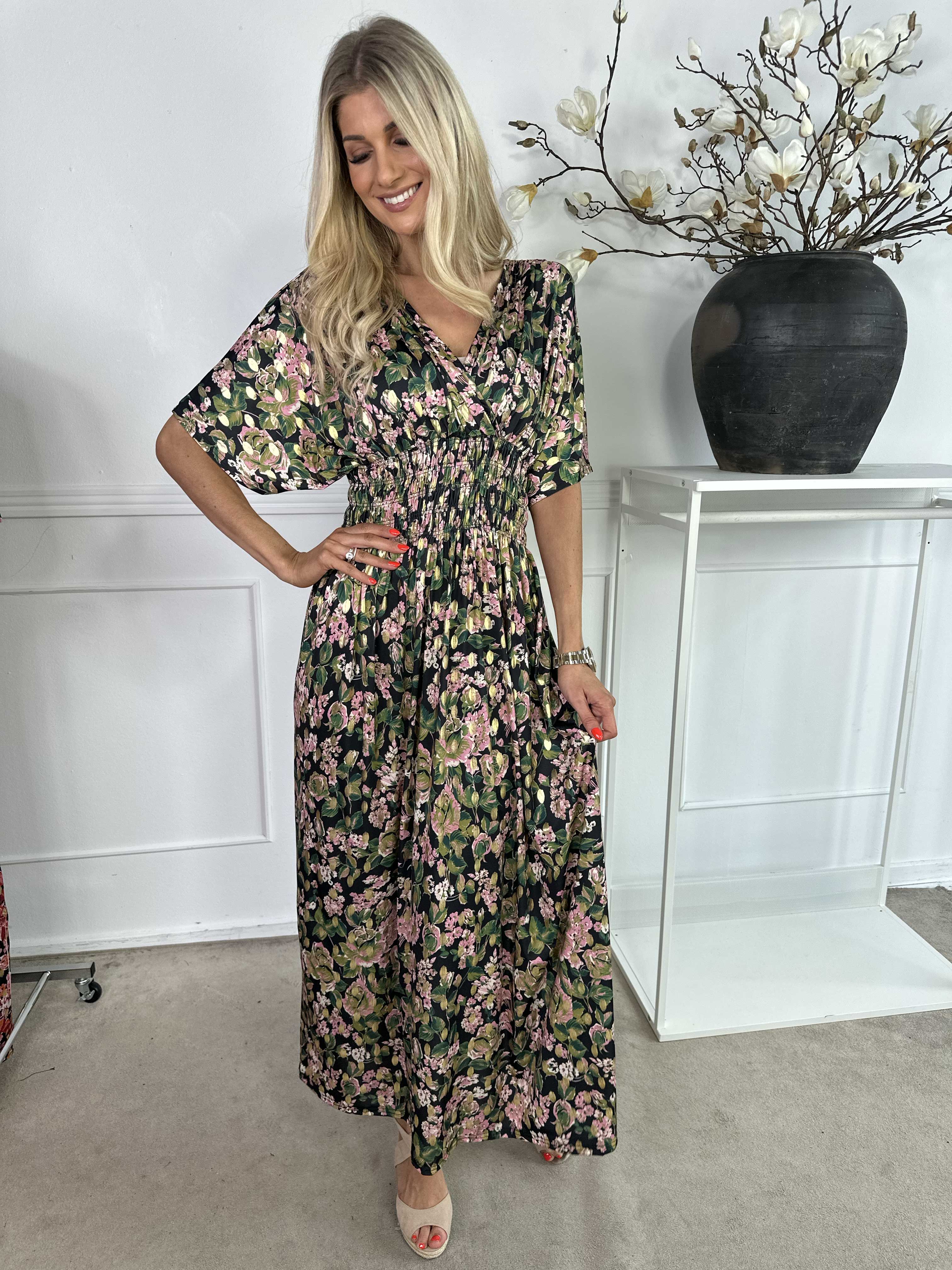 Pams Small Rose - Elastisk klänning med blommigt tryck och gulddetaljer